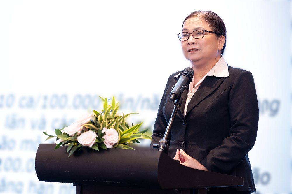 BS.CKI Bạch Thị Chính khuyến cáo mọi người cần tiêm các vắc xin phòng đủ 5 nhóm huyết thanh não mô cầu gây bệnh - Ảnh: Nhân Lê