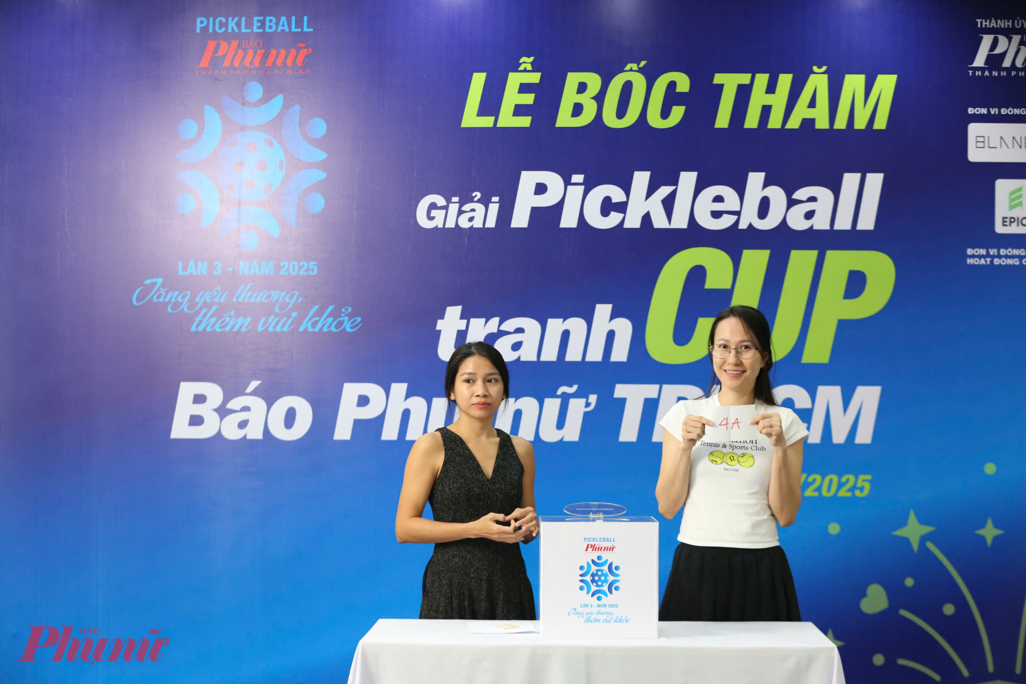 VĐV Ái Dung và Ngân Hà bốc thăm nội dung nữ 6.5 và đôi vợ chồng trên 45