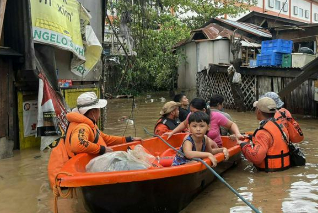  Chuyên gia khí tượng Charmagne Varilla cảnh báo nước này có thể trải qua ít nhất 3-5 cơn bão nữa trong tháng 12. Các nhà khoa học cảnh báo rằng những cơn bão đang xảy ra thường xuyên và mạnh hơn do biến đổi khí hậu.