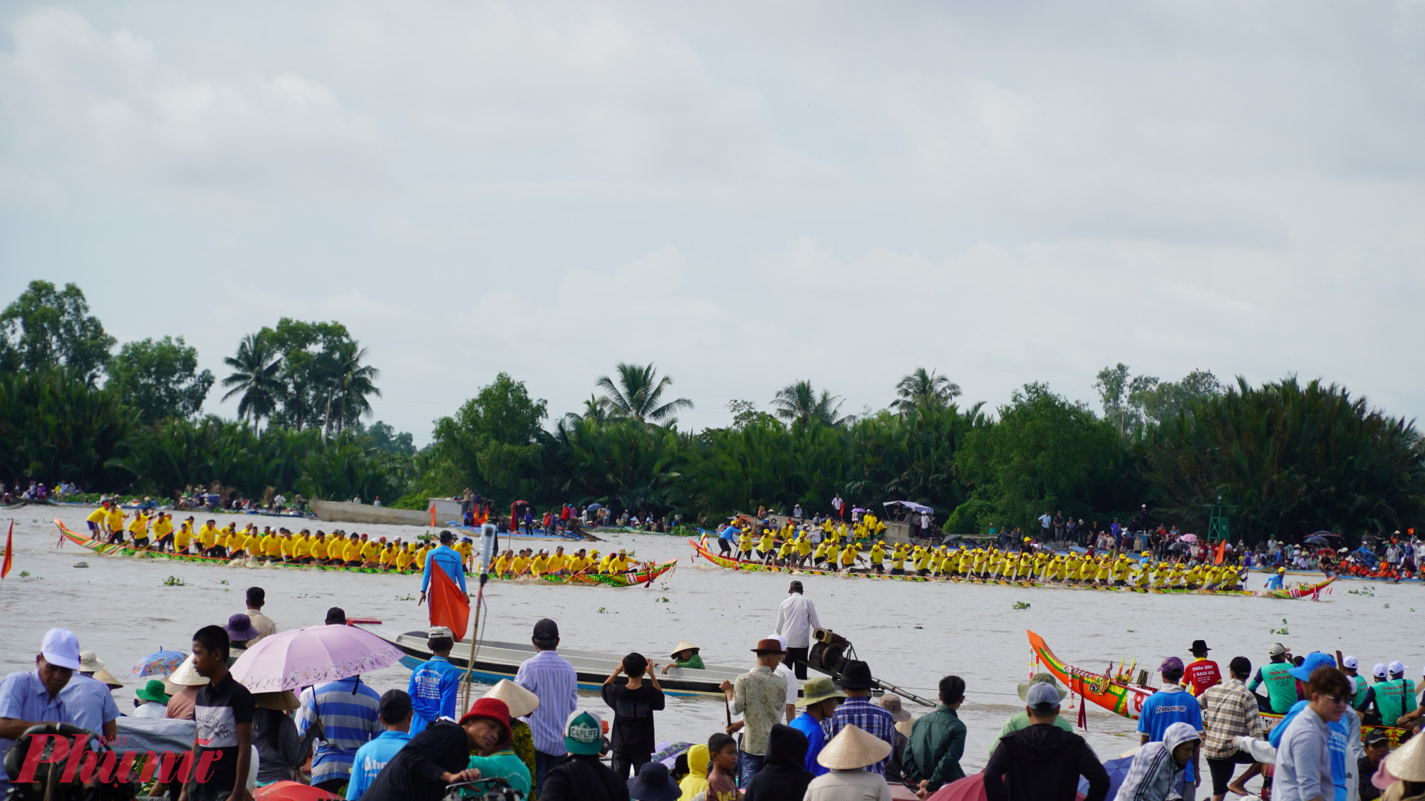Các đội đua trải qua vòng đấu loại trực tiếp, lựa chọn ra đội có thành tích tốt sẽ tham gia vào vòng chung kết.
