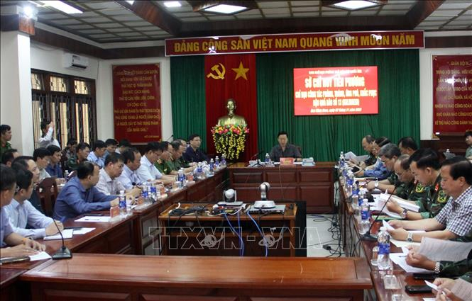 Quang cảnh buổi làm việc