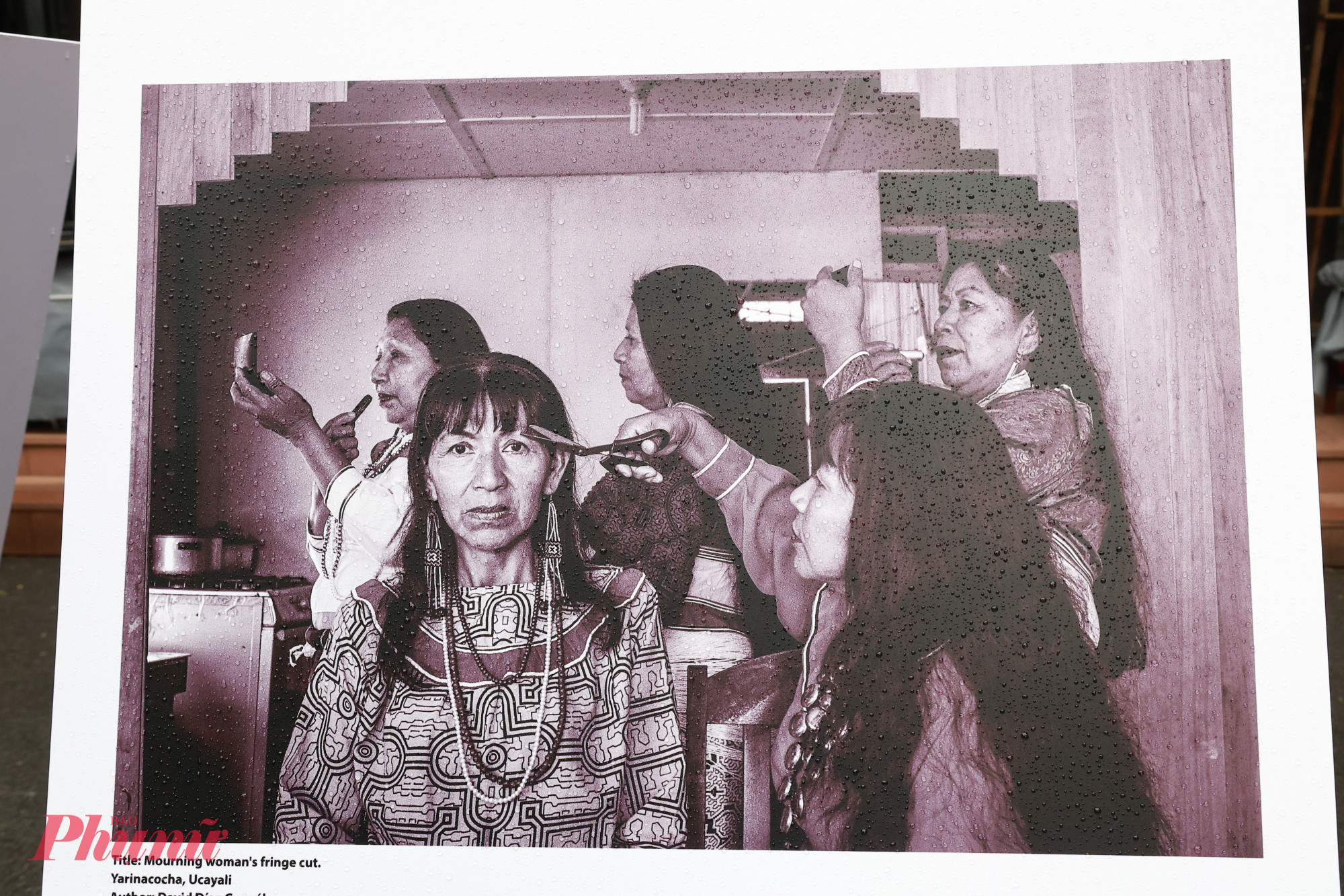 Những hình ảnh được trưng bày khắc hoạ đời sống chân chất của tộc người này 