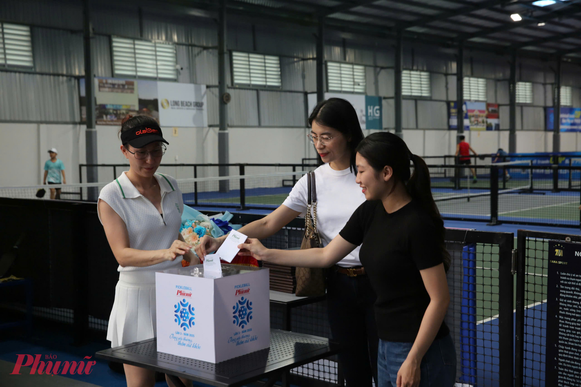 Giải Pickleball Báo Phụ nữ TPHCM lần thứ 3 năm 2025 sôi nổi giờ khai mạc Năm nay