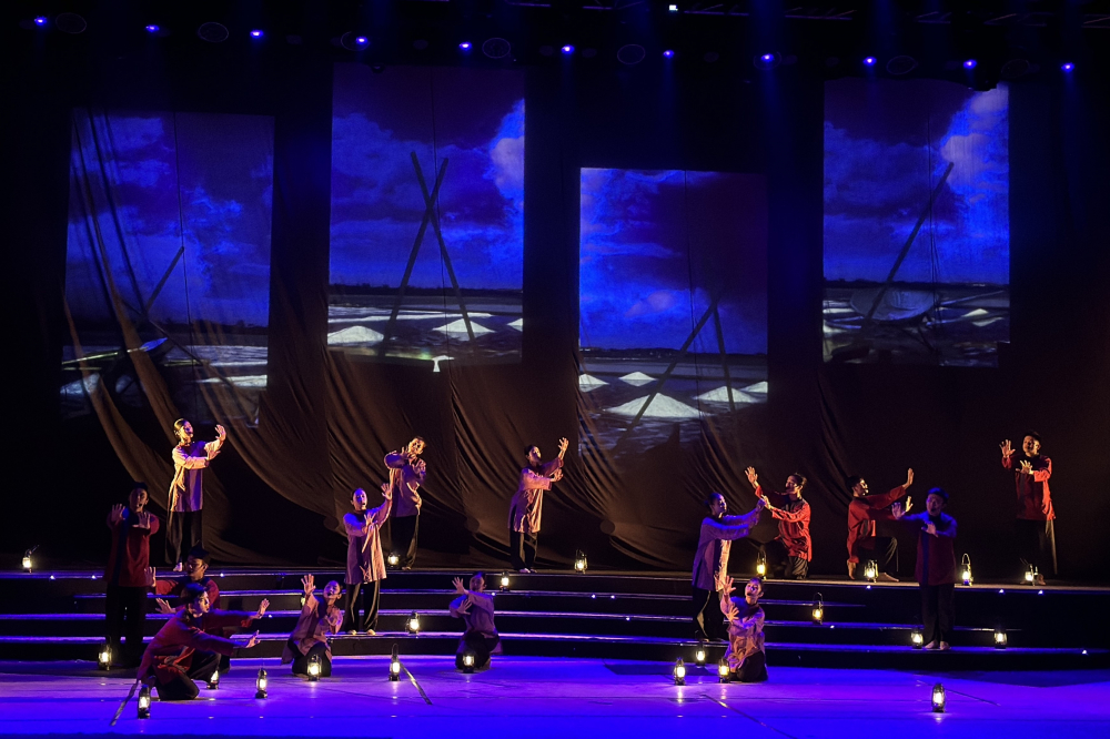 Nỗi niềm của diêm dân qua bao đời...