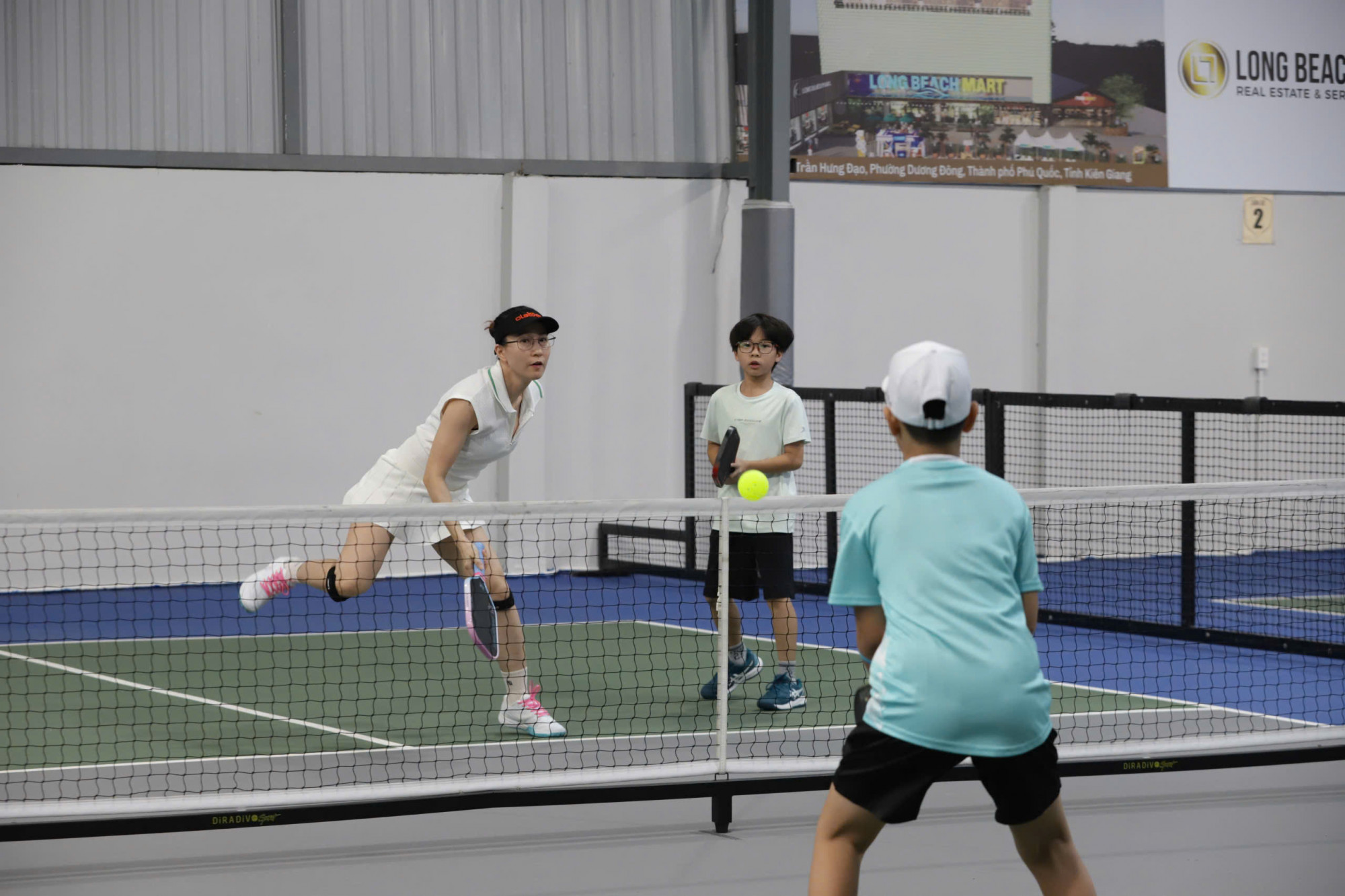 Các gia đình thi đấu quyết liệt nhưng vẫn rất tình cảm và không đặt nặng thắng thua