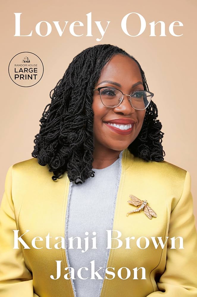 Tác giả Ketanji Brown Jackson và tập hồi ký Lovely One: A Memoir bản in. Ảnh: Internet