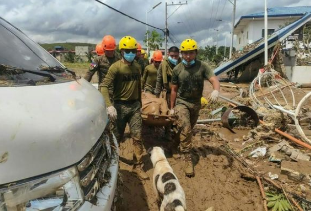 Philippines liên tiếp đón những cơn bão khổng lồ không mpong muốn