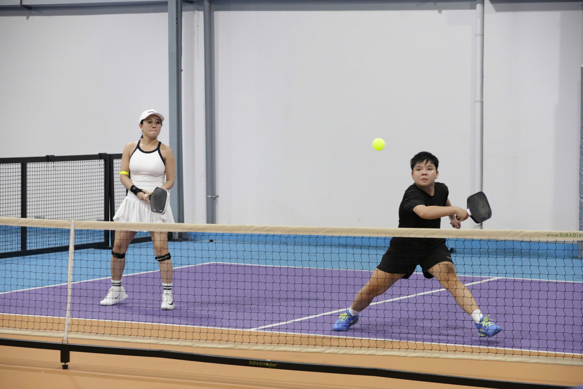 cặp đôi Tuyết Mai - Thảo Vy phối hợp rất ăn ý ( cặp này giành giải nhì nội dung 6.5