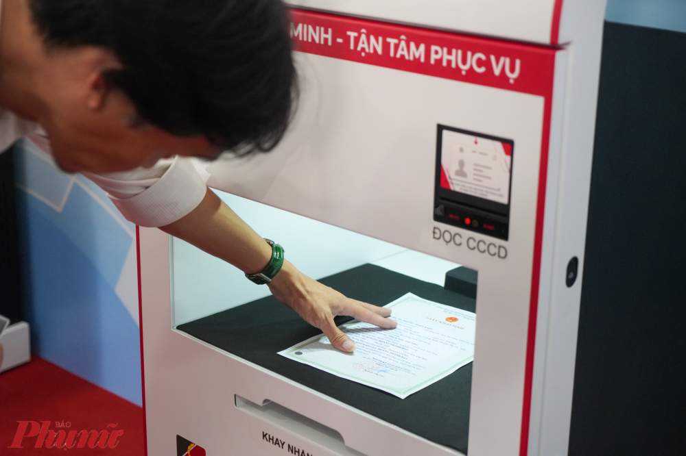 Mỗi bản sao được ký số, đóng dấu điện tử và lưu trữ tập trung, có mã xác thực duy nhất đảm bảo tính pháp lý và minh bạch.