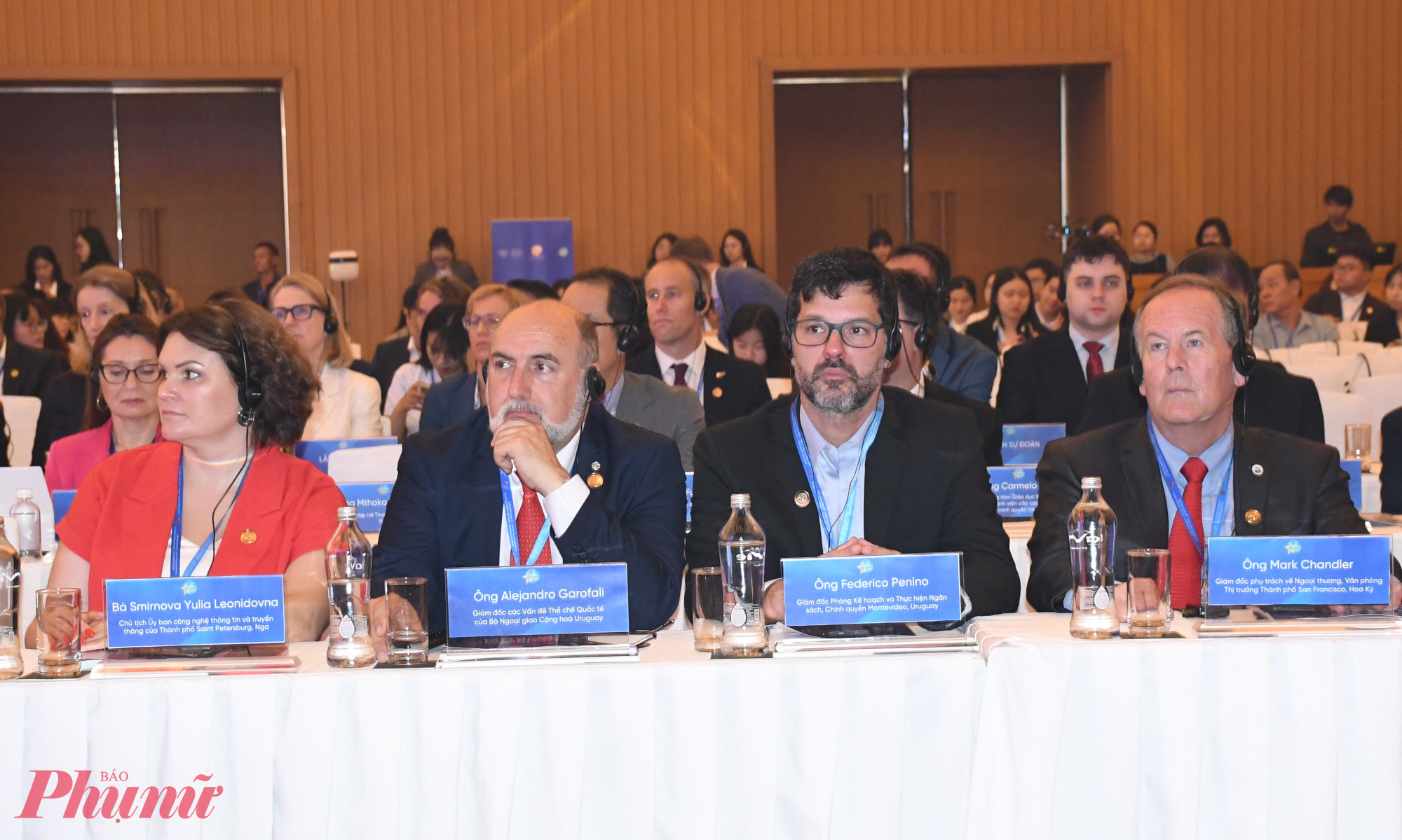 Diễn đàn kinh tế TPHCM năm 2024 thu hút đông đảo các chuyên gia quốc tế tham dự