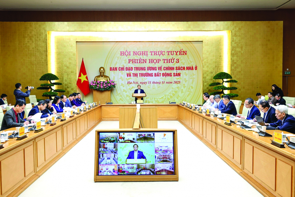 Nhiều giải pháp thúc đẩy phát triển nhà ở xã hội Thủ tướng Chính phủ Phạm Minh Chính - Trưởng ban Chỉ đạo trung ương về chính sách nhà ở và thị trường bất động sản - chủ trì phiên họp sáng 11/11 - ẢNH: NHẬT BẮC (VGP)