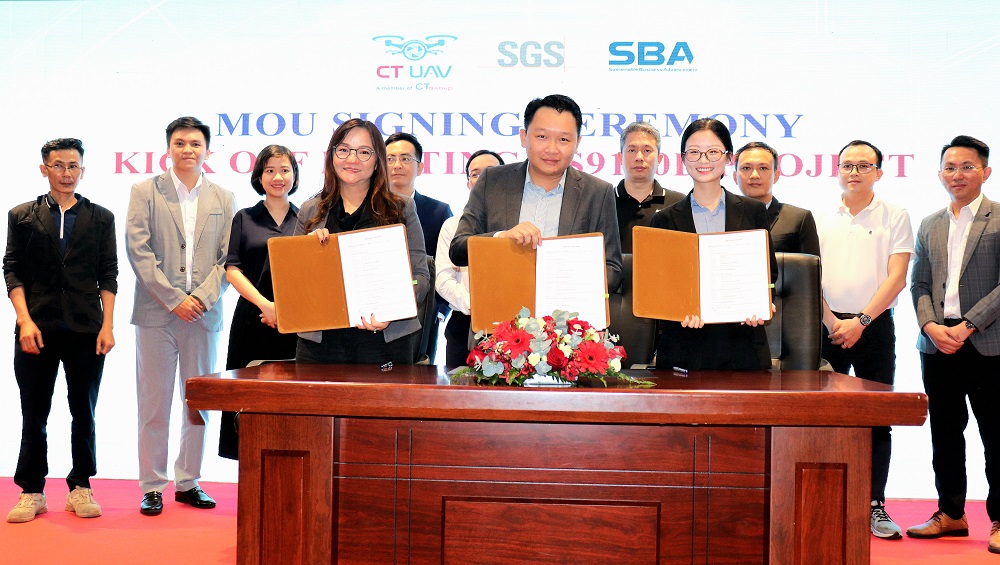 Lễ ký kết giữa CT UAV và SGS, SBA triển khai xây dựng tiêu chuẩn AS9100D, ISO 9001 - Ảnh: CT UAV