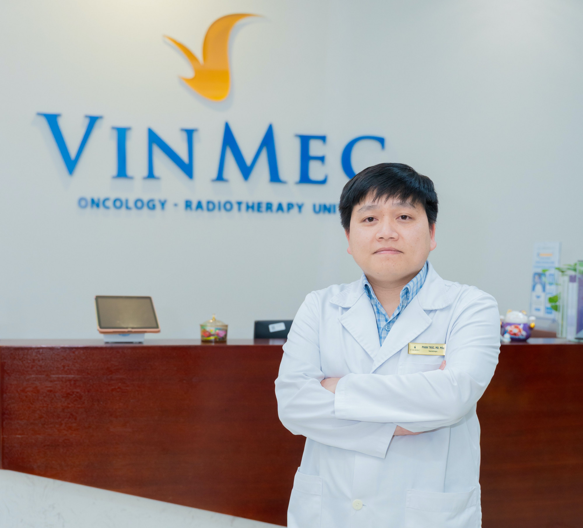 BS. Phan Trúc là người chủ trì nghiên cứu, điều trị chuỗi ca bệnh hiếm tại Hệ thống Y tế Vinmec