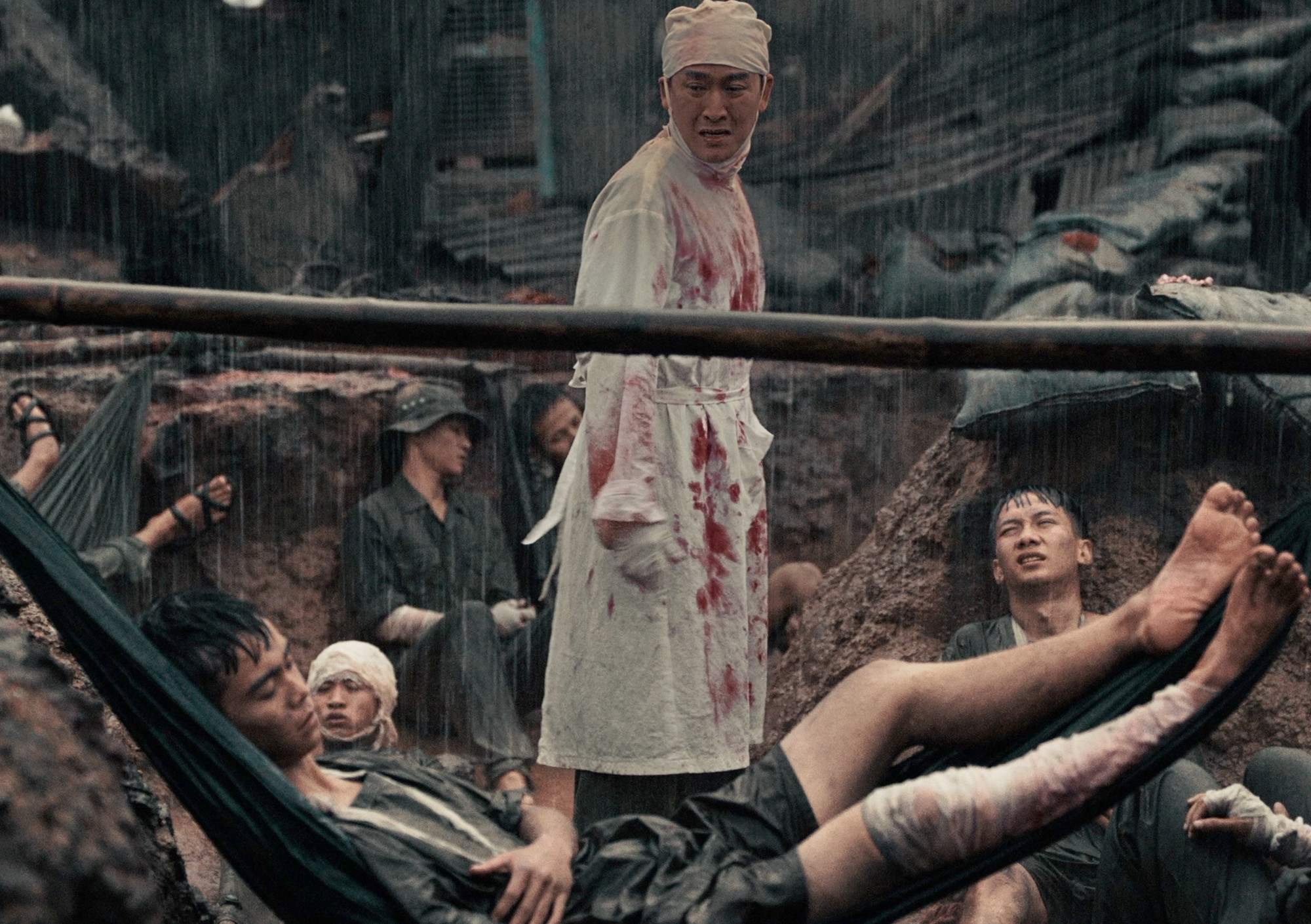 Mưa đỏ chiếu mở màn Liên hoan phim Việt Nam 2025