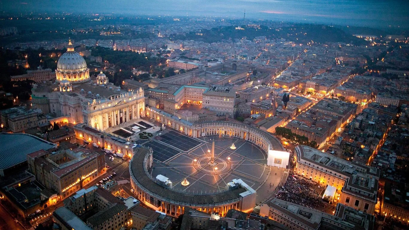 Vatican về đêm
