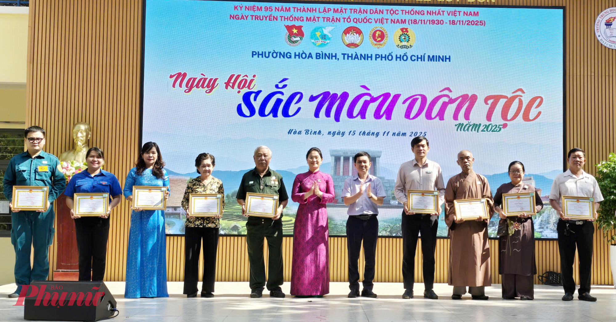 Tuyên dương, khen thưởng 14 tập thể, 16 cá nhân tiêu biểu trong công tác Mặt trận giai đoạn 2020 – 2025, trao giải cuộc thi trực tuyến tìm hiểu Nghị quyết Đại hội đại biểu Mặt trận Tổ quốc Việt Nam các cấp nhiệm kỳ 2025 – 2030