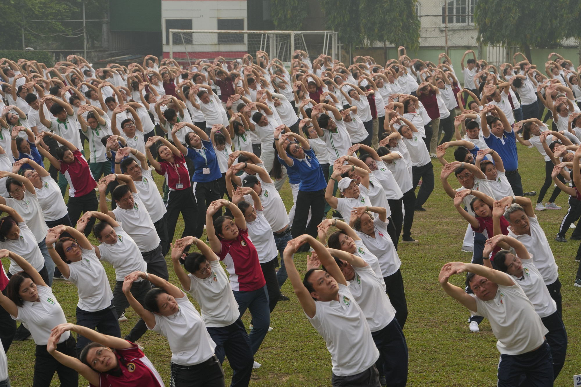 Chỉ cần 15 phút tập luyện mỗi ngày, giúp khí huyết lưu thông, xương khớp linh hoạt, tinh thần thư thái