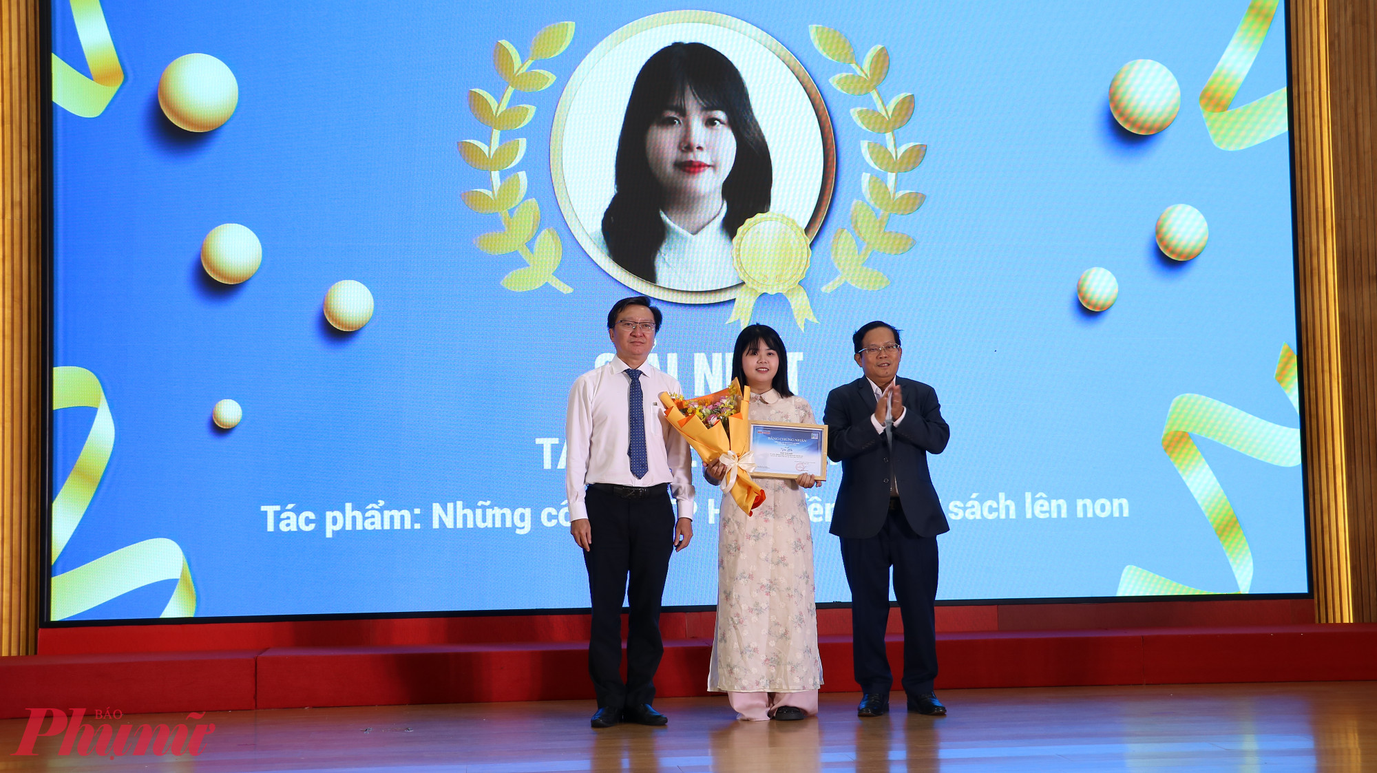 Vân Nhi là một trong những tác giả trẻ của cuộc thi - Ảnh: Trang Thư