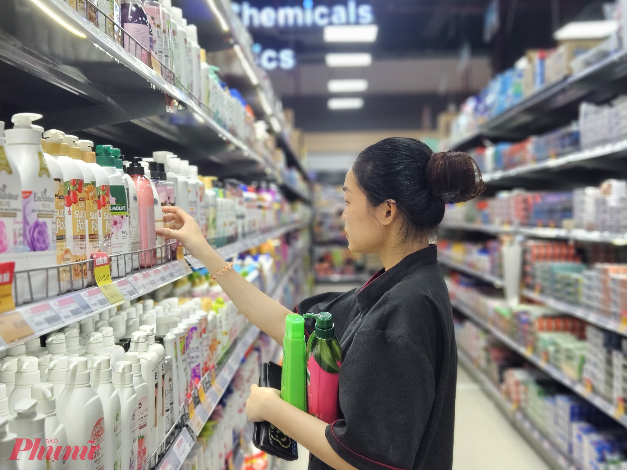 Danh mục hàng hóa đề nghị dán nhãn tick xanh trách nhiệm được mở rộng sang nhóm dầu gội, sữa tắm