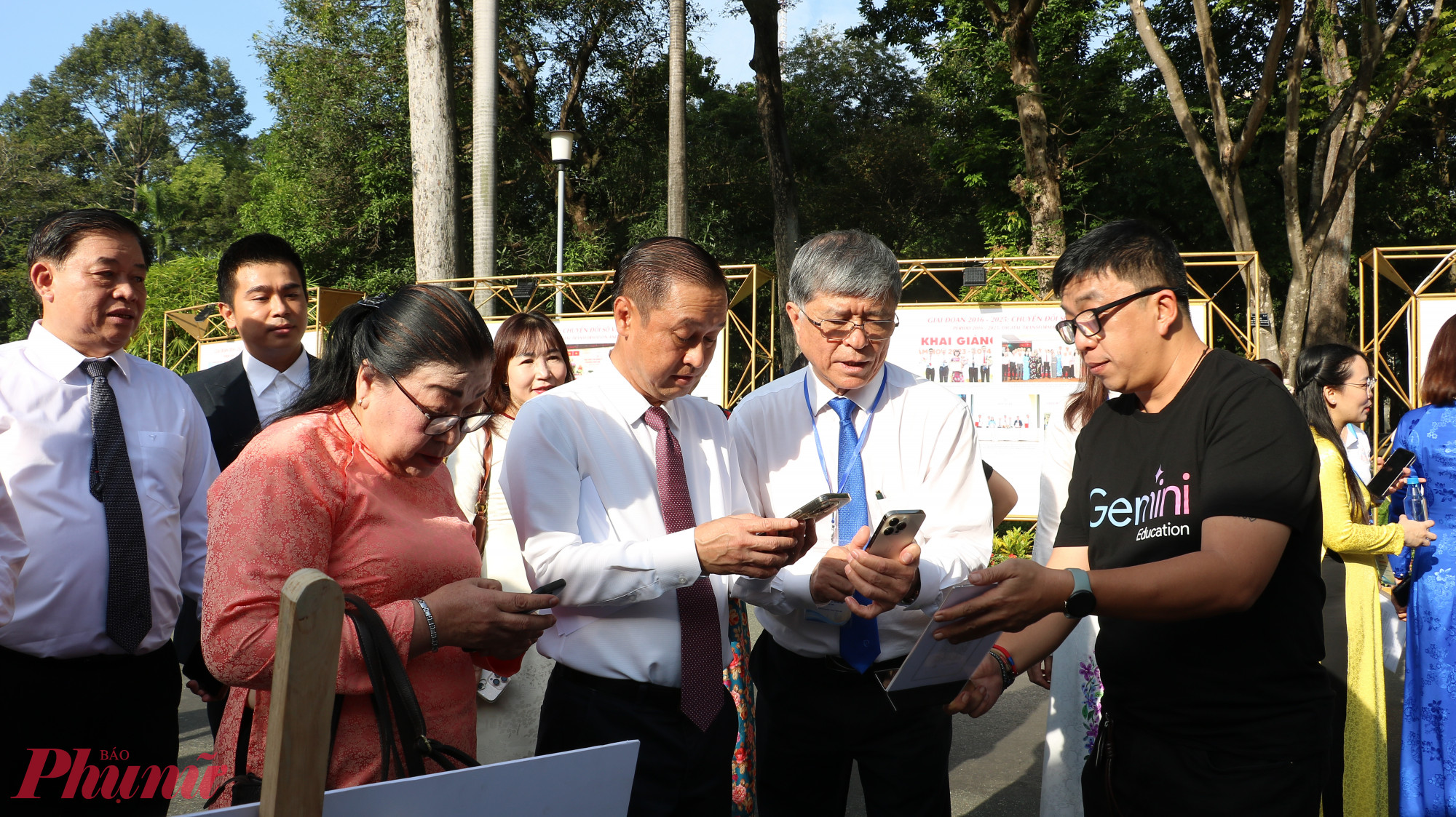 Huỳnh Thanh Nhân, Thành viên – Phó Chủ tịch Hội đồng Nhân dân Thành phố;