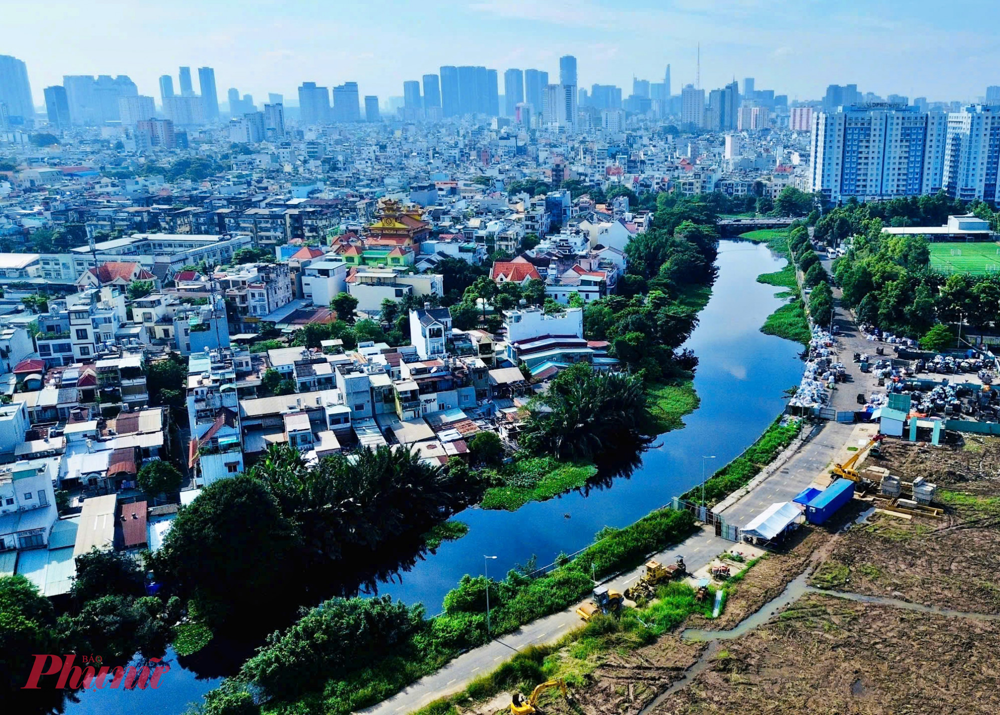 Rạch Xuyên Tâm đoạn qua 