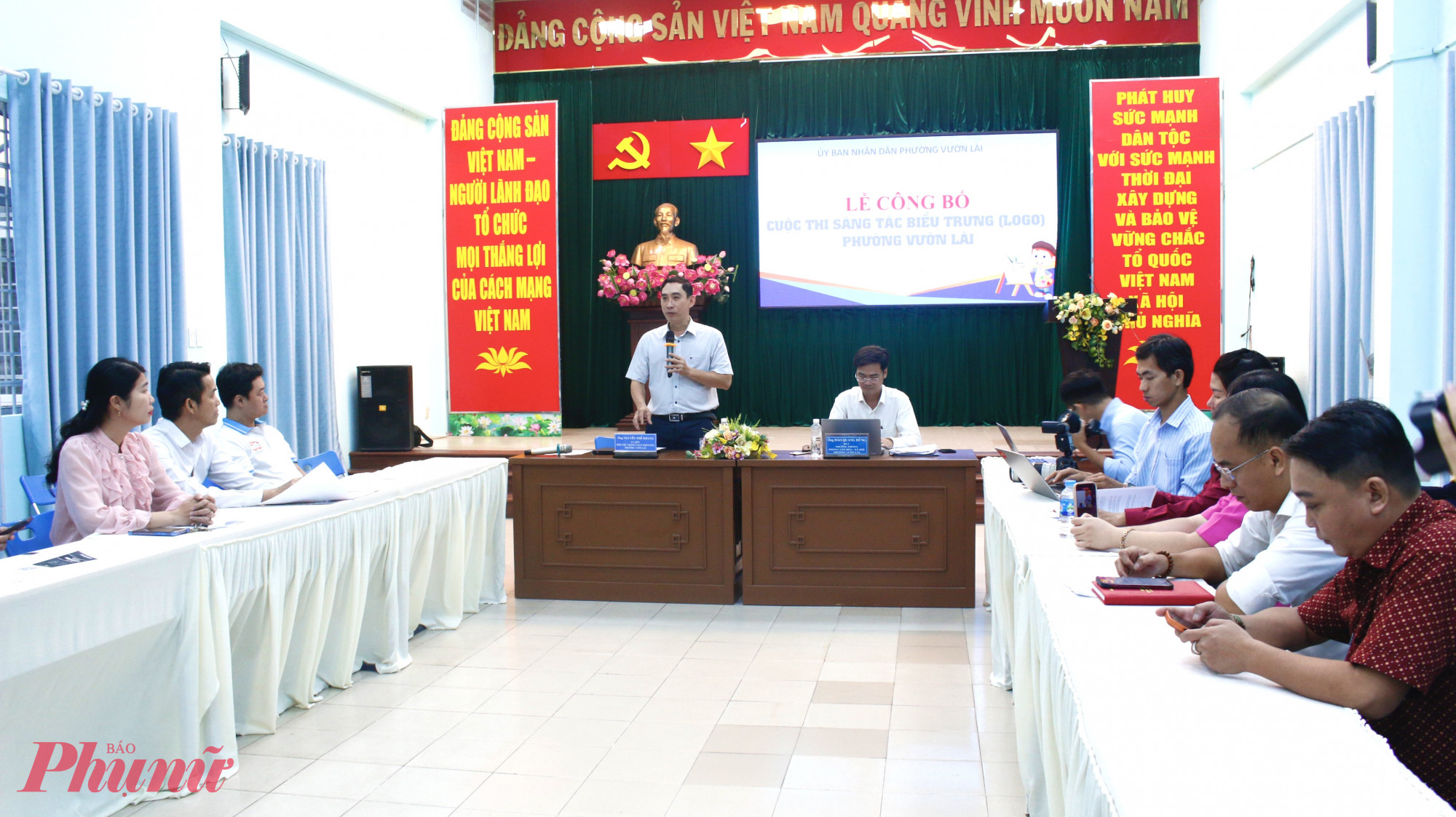 Quang cảnh buổi họp báo - Ảnh: Ngọc Trăm