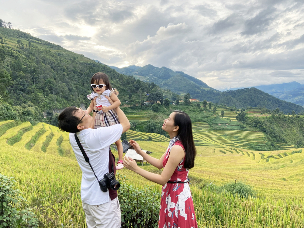 Niềm vui của cha mẹ khi có con trong đời - Ảnh do tác giả cung cấp