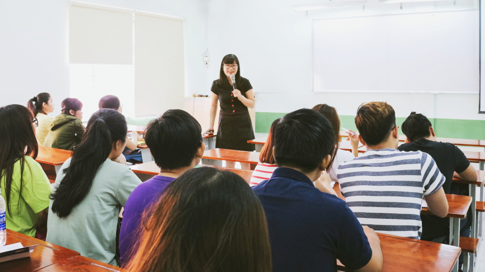 Tiến sĩ Nguyễn Ngọc Đan Thanh trong một giờ giảng - Ảnh do nhân vật cung cấp