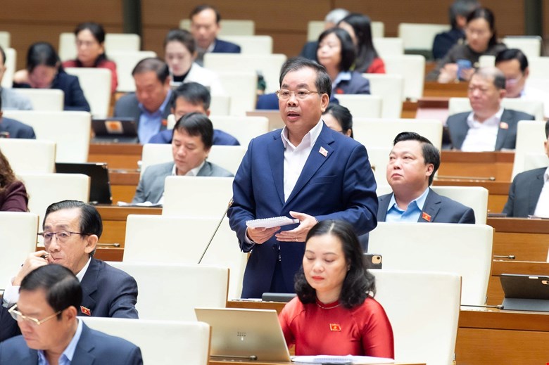 Đại biểu Nguyễn Quang Huân - ảnh: QH