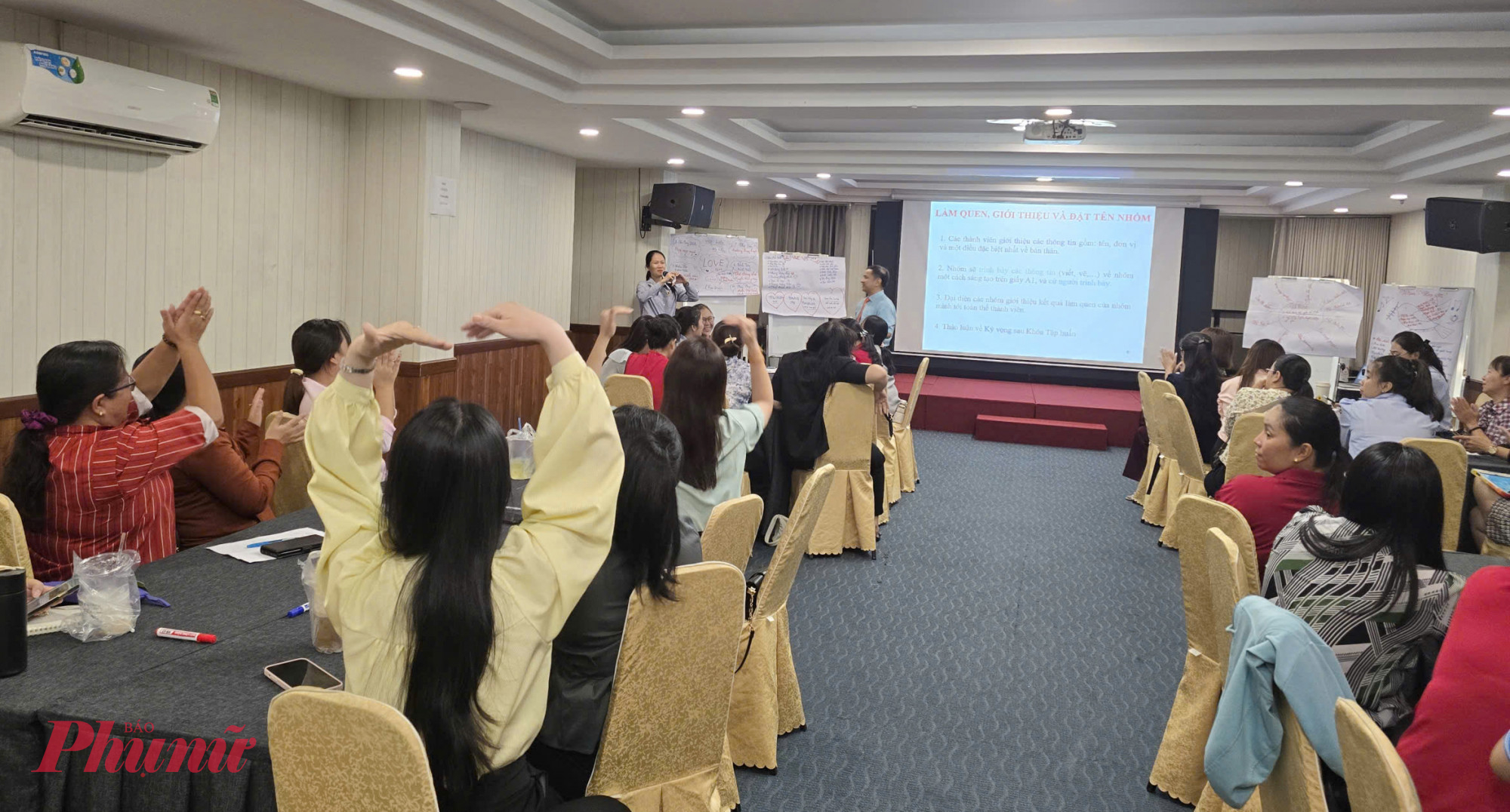 Buổi học hào hứng với phần làm việc theo nhóm, hướng đến trang bị kiến thức, kỹ năng xữ lý vấn đền 