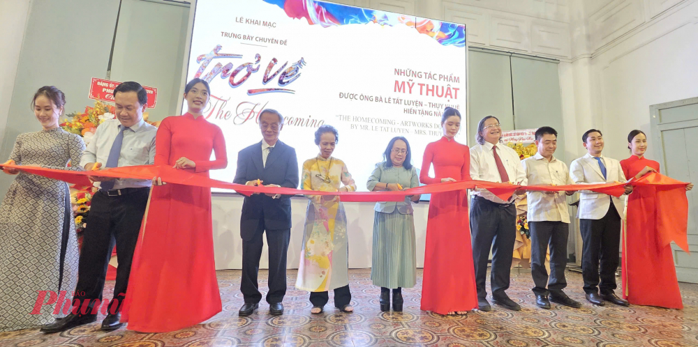 Khai mạc trưng bày chuyên đề Trở về - Ảnh: Ngọc Tuyết