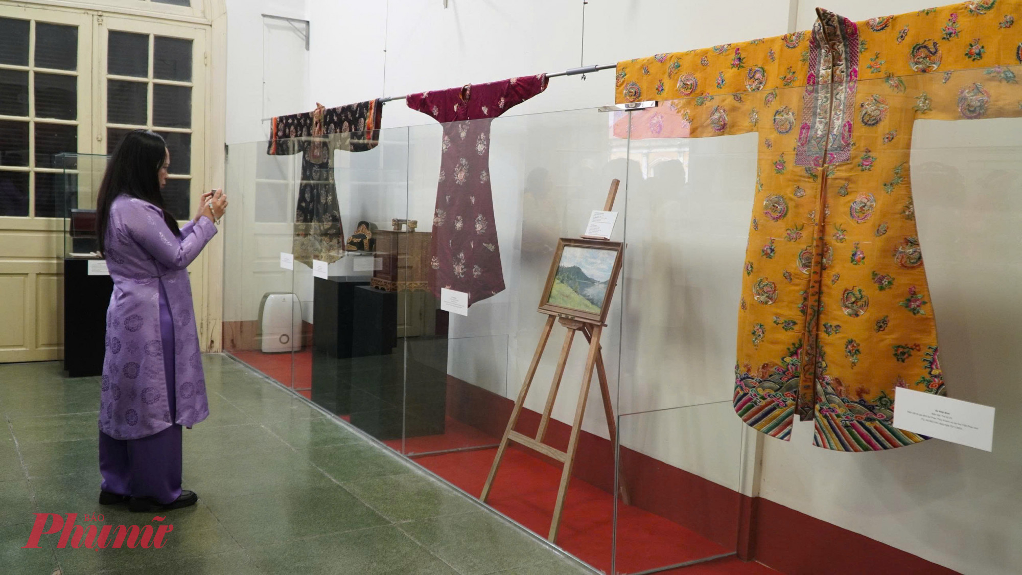 Giới thiệu công chúng 50 hiện vật tiêu biểu được các nhà sưu tầm hiến tặng 