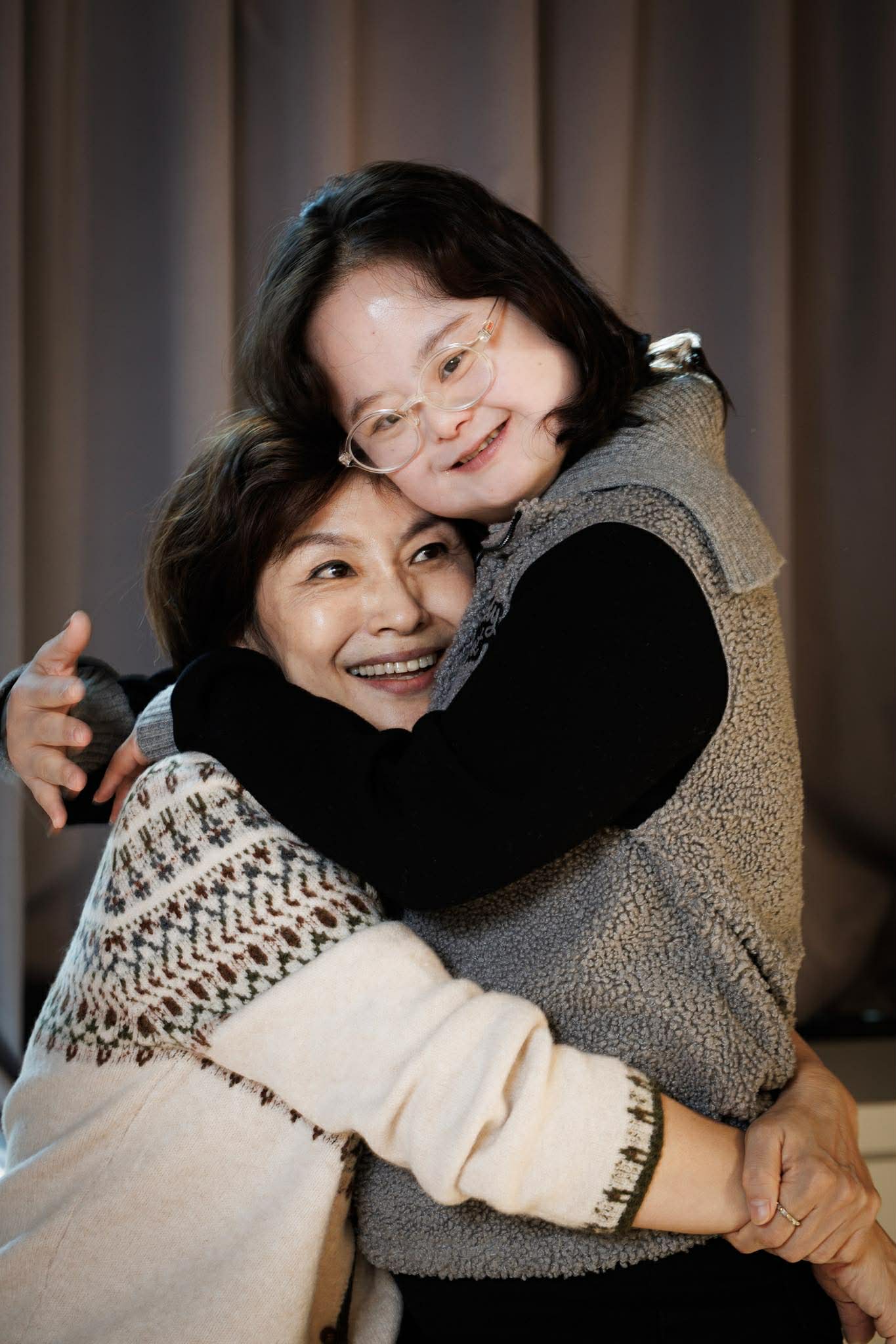 Diễn viên Beak và mẹ