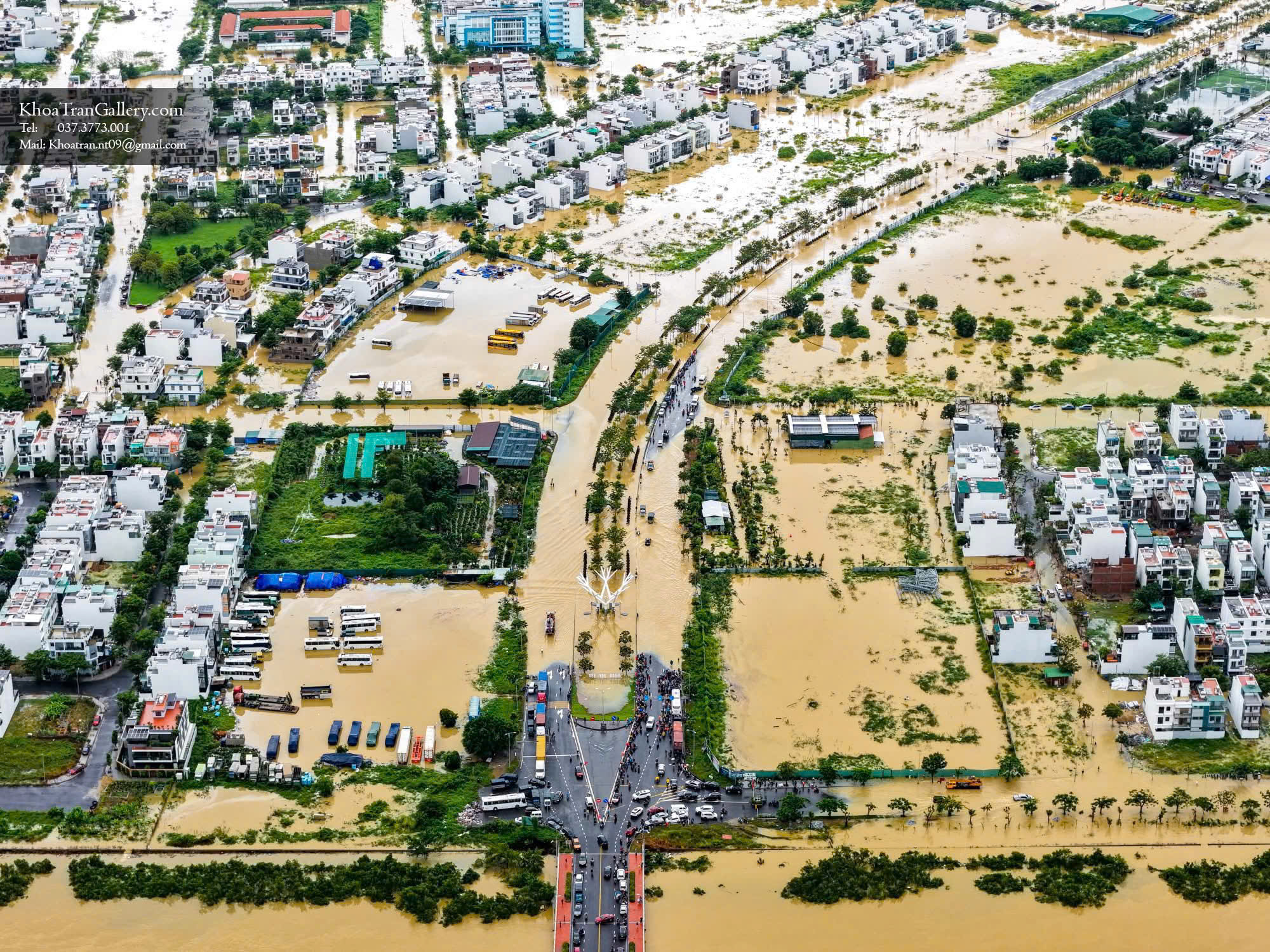 Khung cảnh quê hương thứ hai của tôi trong lũ - Ảnh: V.Đông