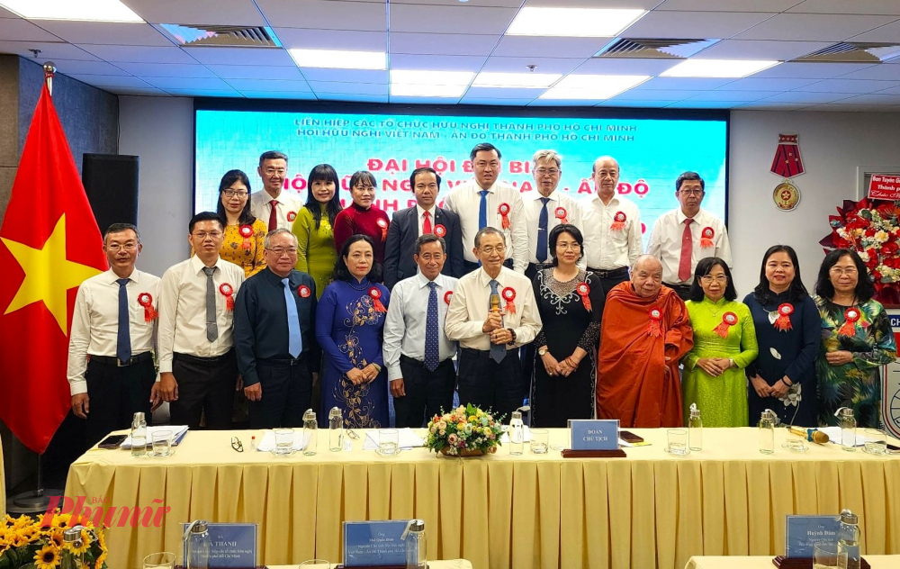 Ban Thường vụ VIFA nhiệm kỳ 2025-2030 ra mắt đại hội