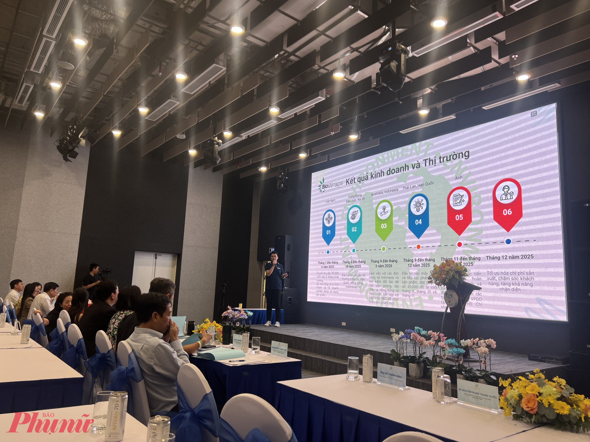 Anh Trịnh Công Quí thuyết trinh án tại vòng chung kết cuộc thi. Ảnh: Quốc Thái