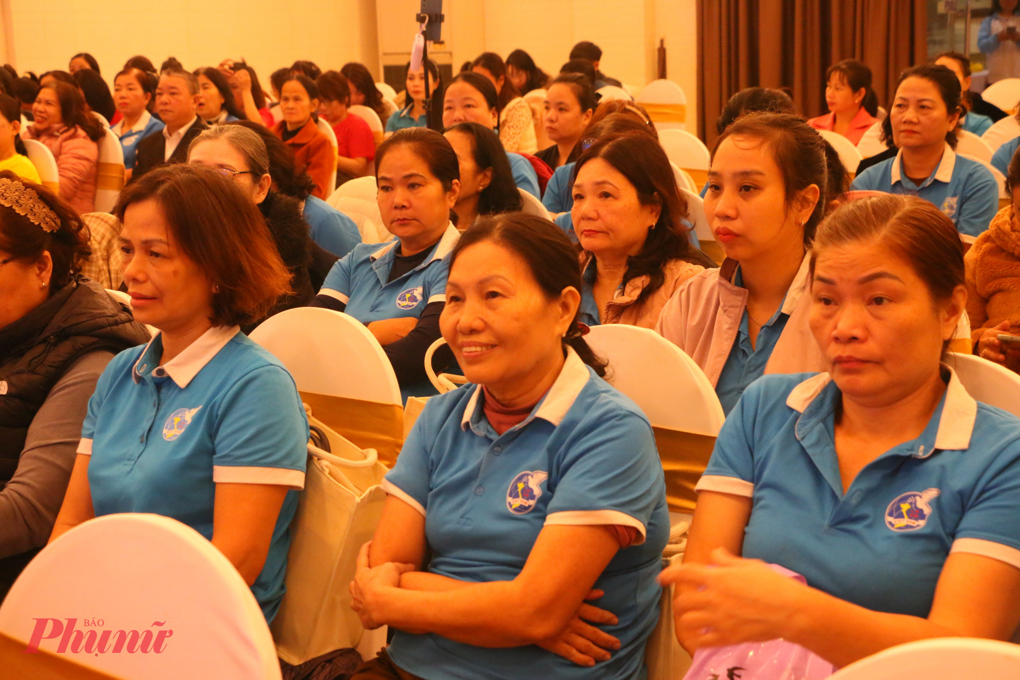 Các đại biểu Hội viên Hội LHPN Việt Nam TP Huế tham dự lễ phát động