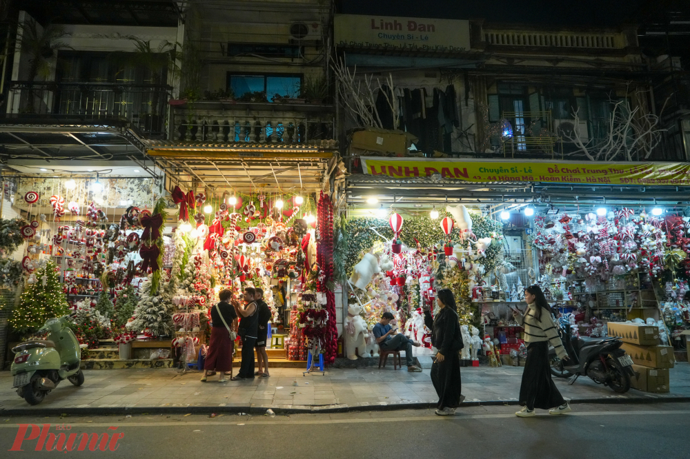 Đây là hoạt động nằm trong kế hoạch xây dựng Hoàn Kiếm trở thành 'phường kiểu mẫu về trật tự, văn minh đô thị' từ tháng 11/2025 đến tháng 2/2026, theo chỉ đạo của thành phố Hà Nội.