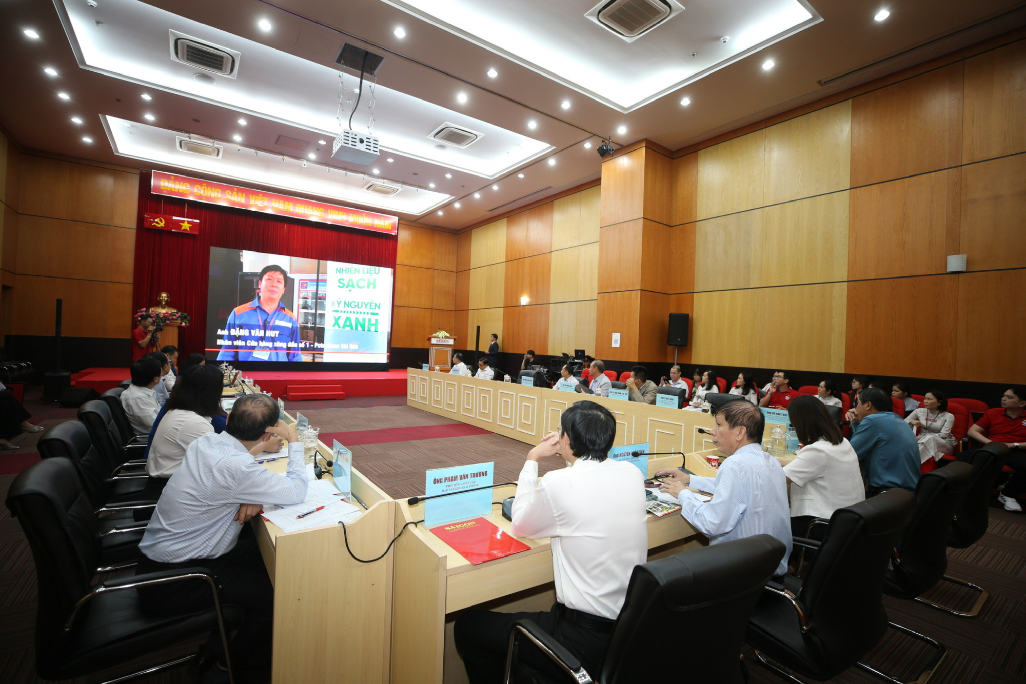 Quang cảnh buổi tọa đàm