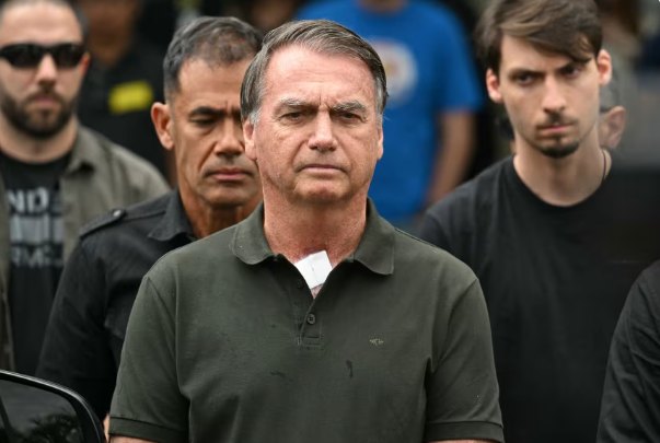 Jair Bolsonaro của Brazil sẽ thụ án trong một căn phòng nhỏ tại trụ sở cảnh sát dành cho các tù nhân được bảo vệ