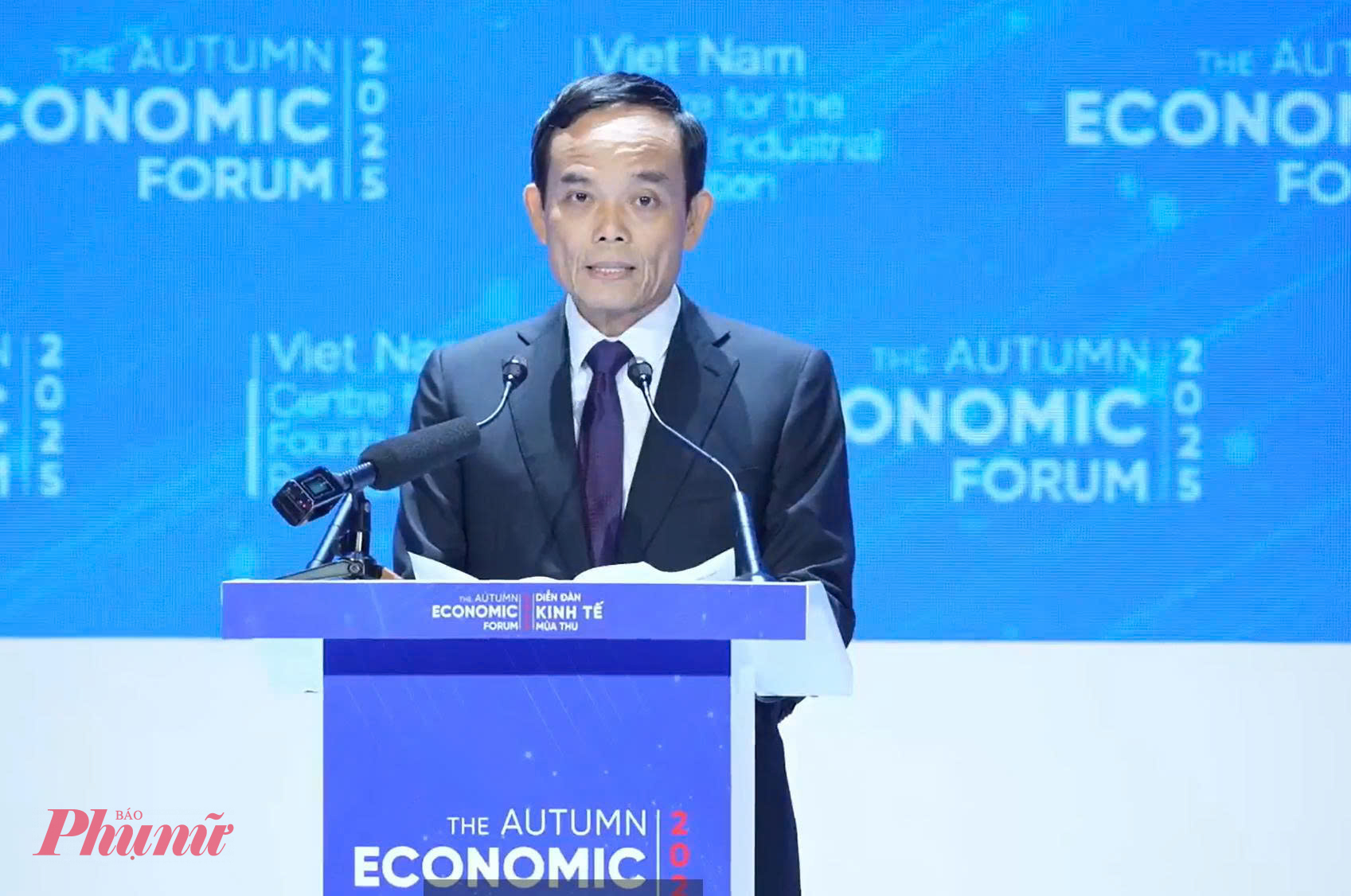 Bí thư Thành ủy TPHCM Trần Lưu Quang phát biểu tại Diễn đàn