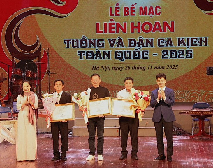 Cục trưởng Cục nghệ thuật biểu diễn Xuân Bắc