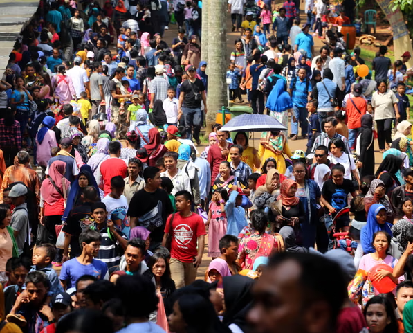 Thủ đô Jakarta của Indonesia đã vượt qua Tokyo để trở thành thành phố đông dân nhất thế giới, theo Liên Hợp Quốc. Ảnh: Pacific Press / Alamy