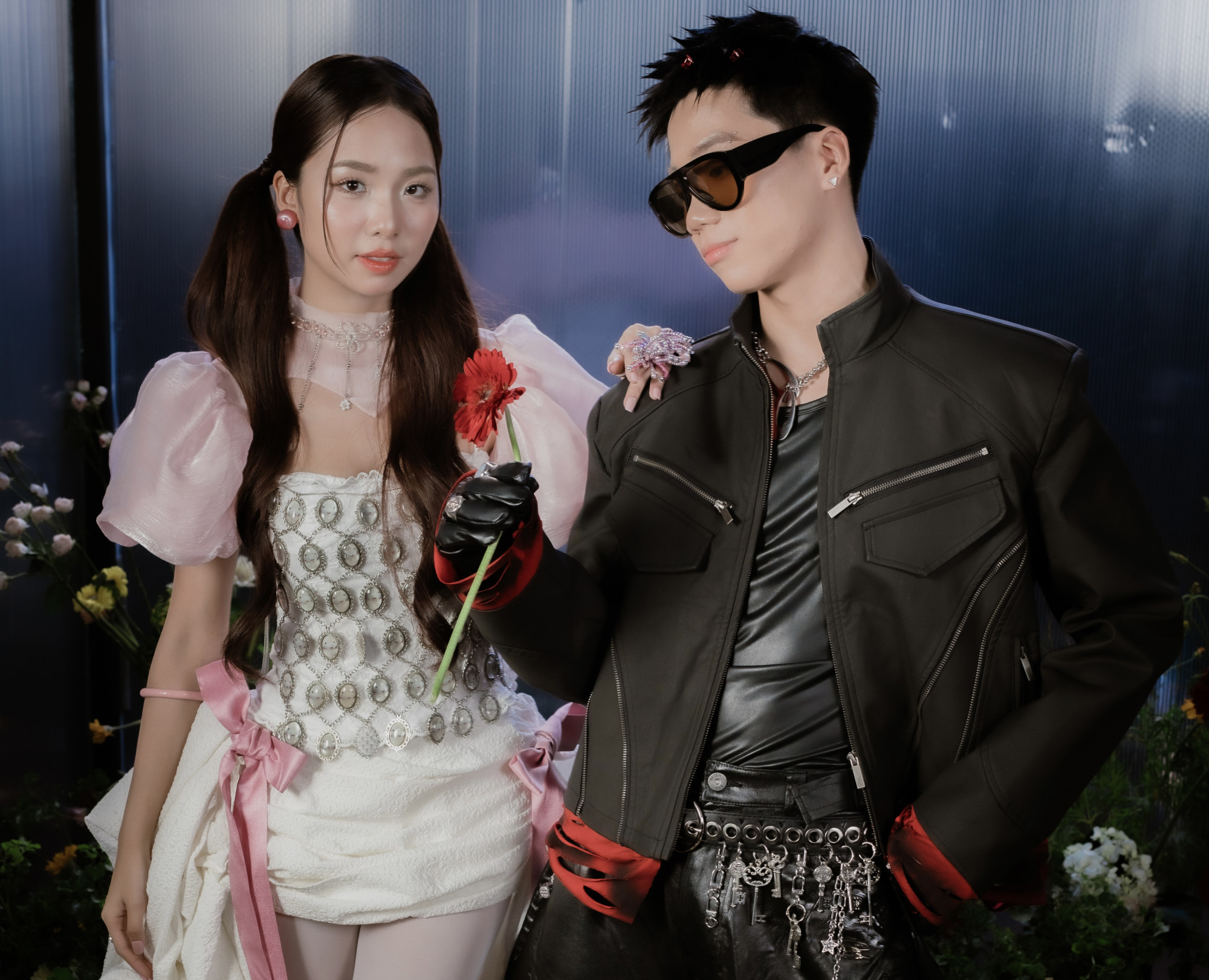 Huy Tít trổ tài hát rep trong MV mới của Ngô Trúc Linh.