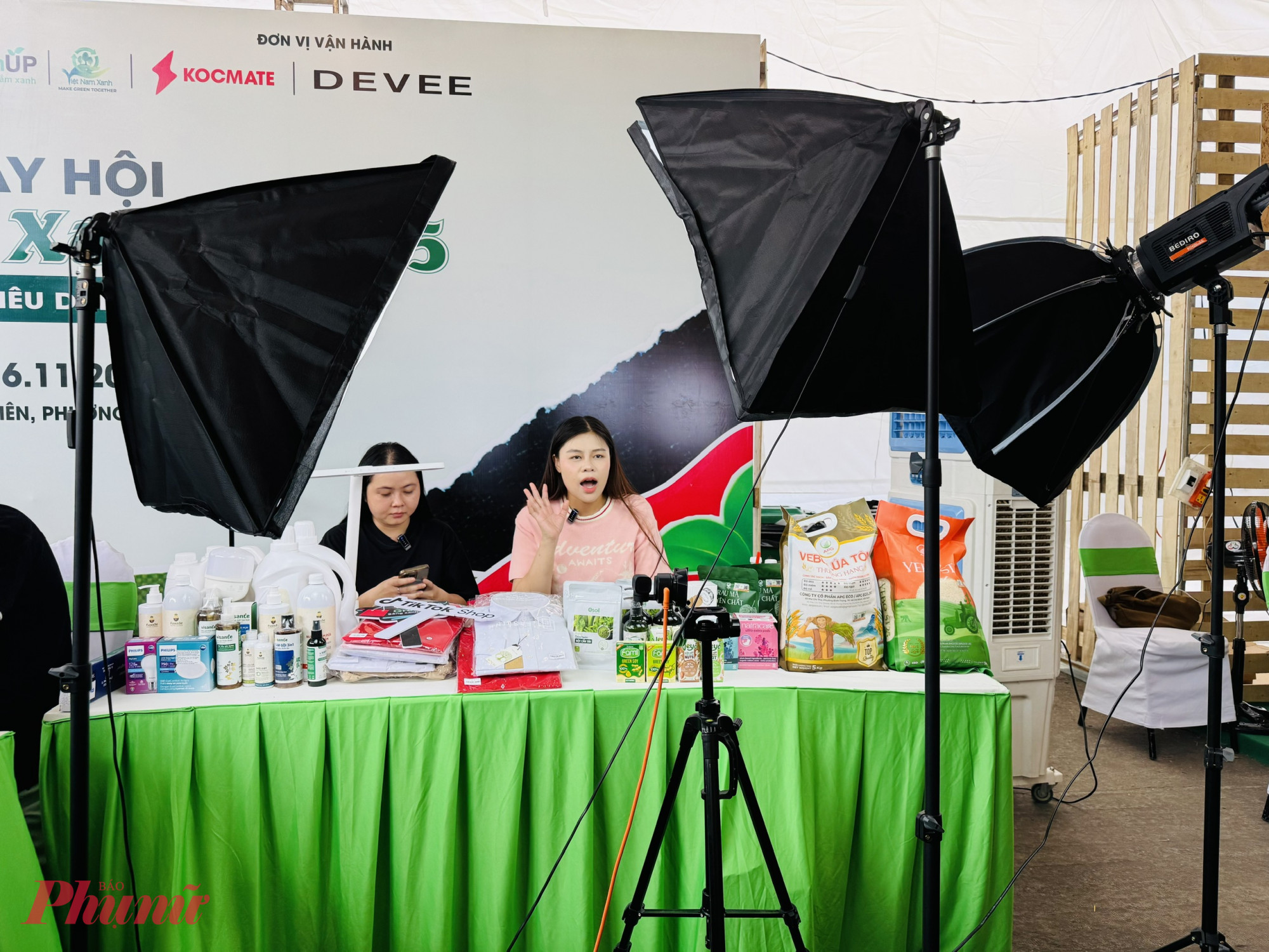 Chuyển đổi số khi bán hàng, giúp người kinh doanh đạt được nhiều lợi ích - Ảnh: Thanh Hoa