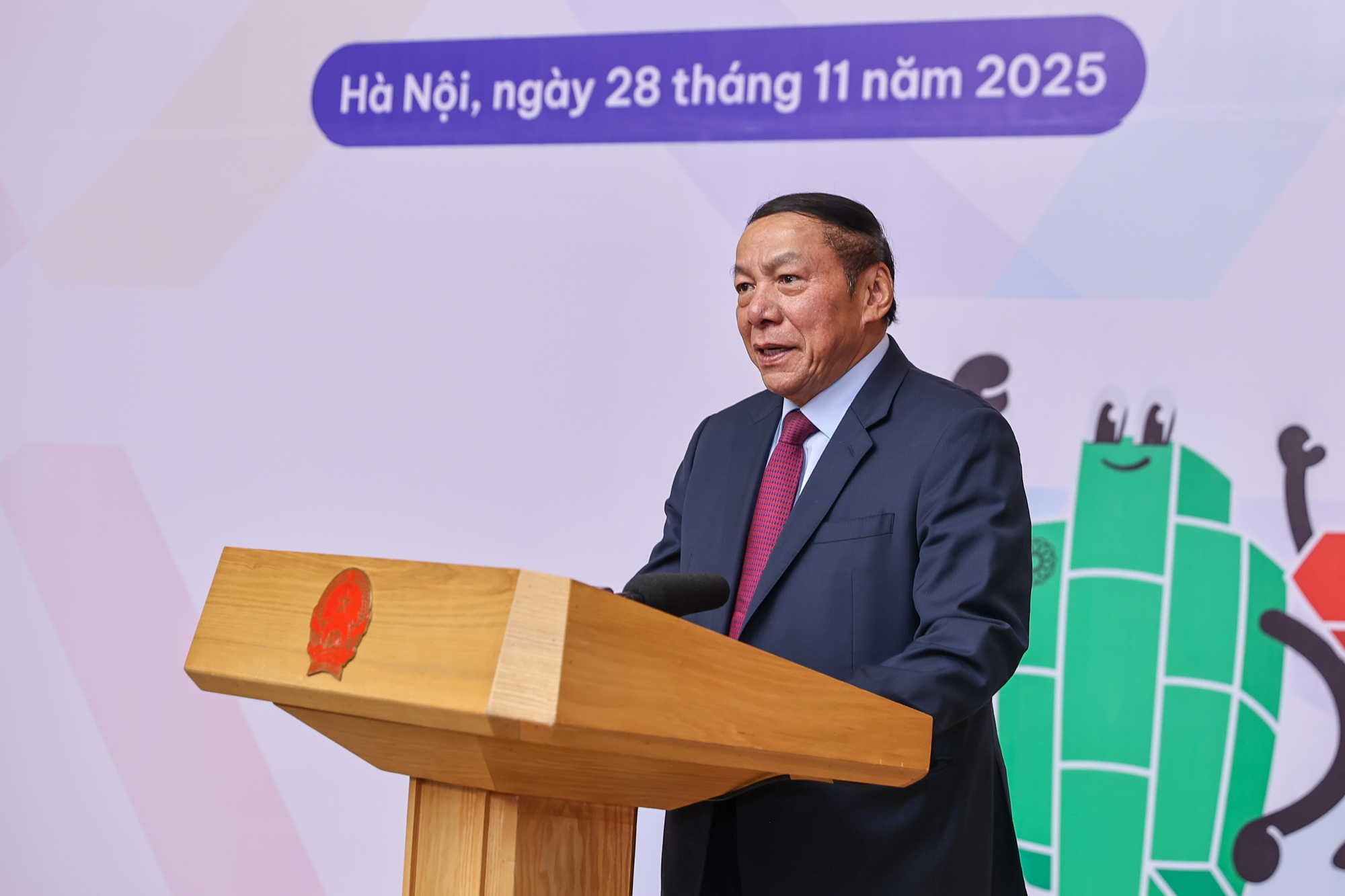 Bộ trưởng Bộ Văn hóa, Thể thao và Du lịch Nguyễn Văn Hùng phát biểu - Ảnh: VGP/Nhật Bắc