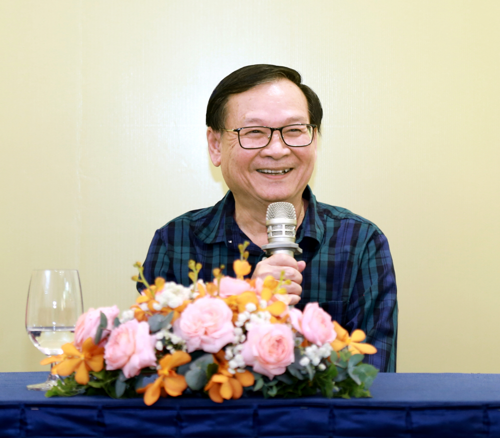 “Với tôi, viết còn là cách để thời gian không đuổi kịp mình” - nhà văn Nguyễn Nhật Ánh chia sẻ - Nguồn ảnh: Nhà xuất bản Trẻ