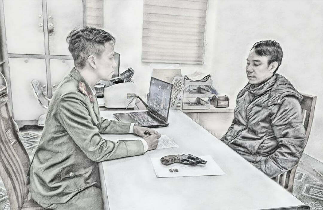 Trương Văn Bạch tại cơ quan công an - Ảnh công an cung cấp