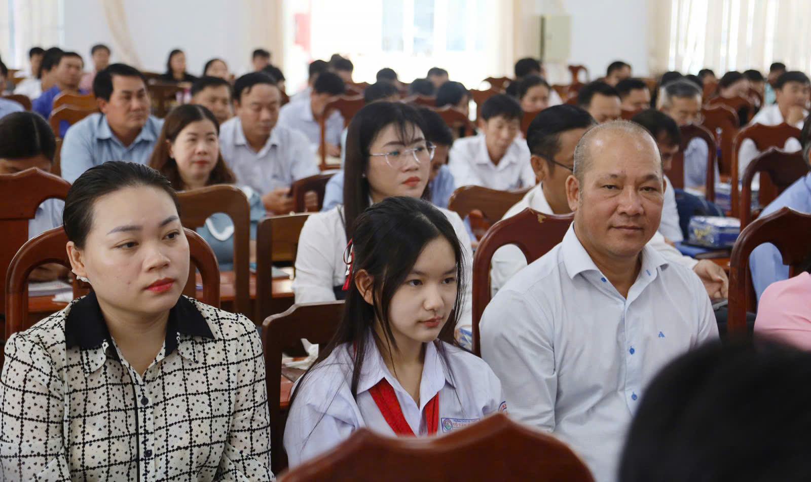 Em Đặng Thị Ngân Bình - lớp 6, Trường phổ thông Quốc tế Ischool Rạch Giá mong muốn gia đình và nhà trường lắng nghe và quan tâm đến cảm xúc của học sinh - Ảnh Phú Hữu