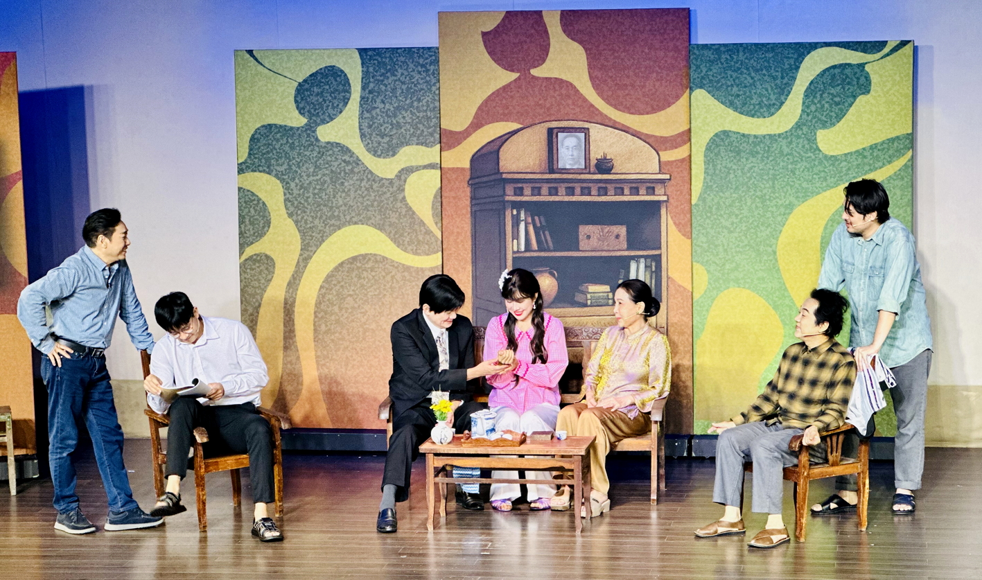 Chung nhà có đủ yếu tố của một tác phẩm hấp dẫn: kịch bản tốt,  cách kể chuyện sâu sắc, tinh tế và dàn diễn viên giỏi nghề - ẢNH: N.H.